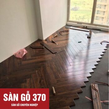 thi công lắp đặt sàn gỗ chiu liu xương cá
